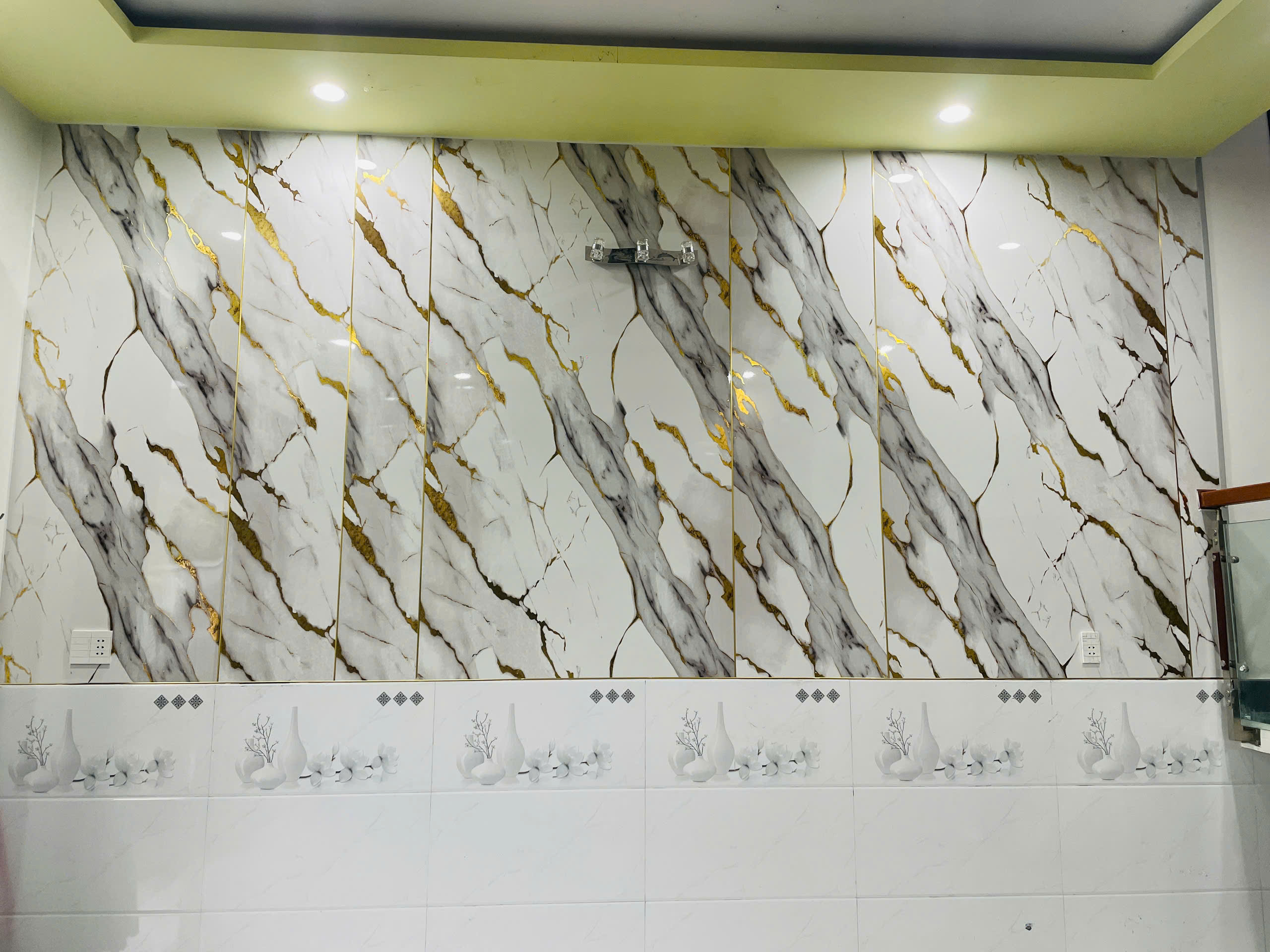 Tấm PVC vân đá Quảng Nam